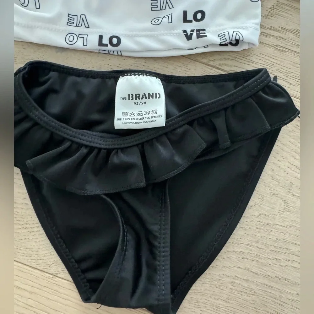 The Brand girls 2piece bathing suite size 92/98